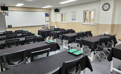 img_facility_3-3-screen.png